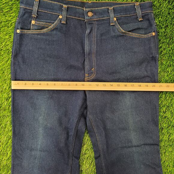 Vintage LEVIS 517 Ankle Jeans Womens 16 36x26 Bootcut Fraying - Picture 15 of 16